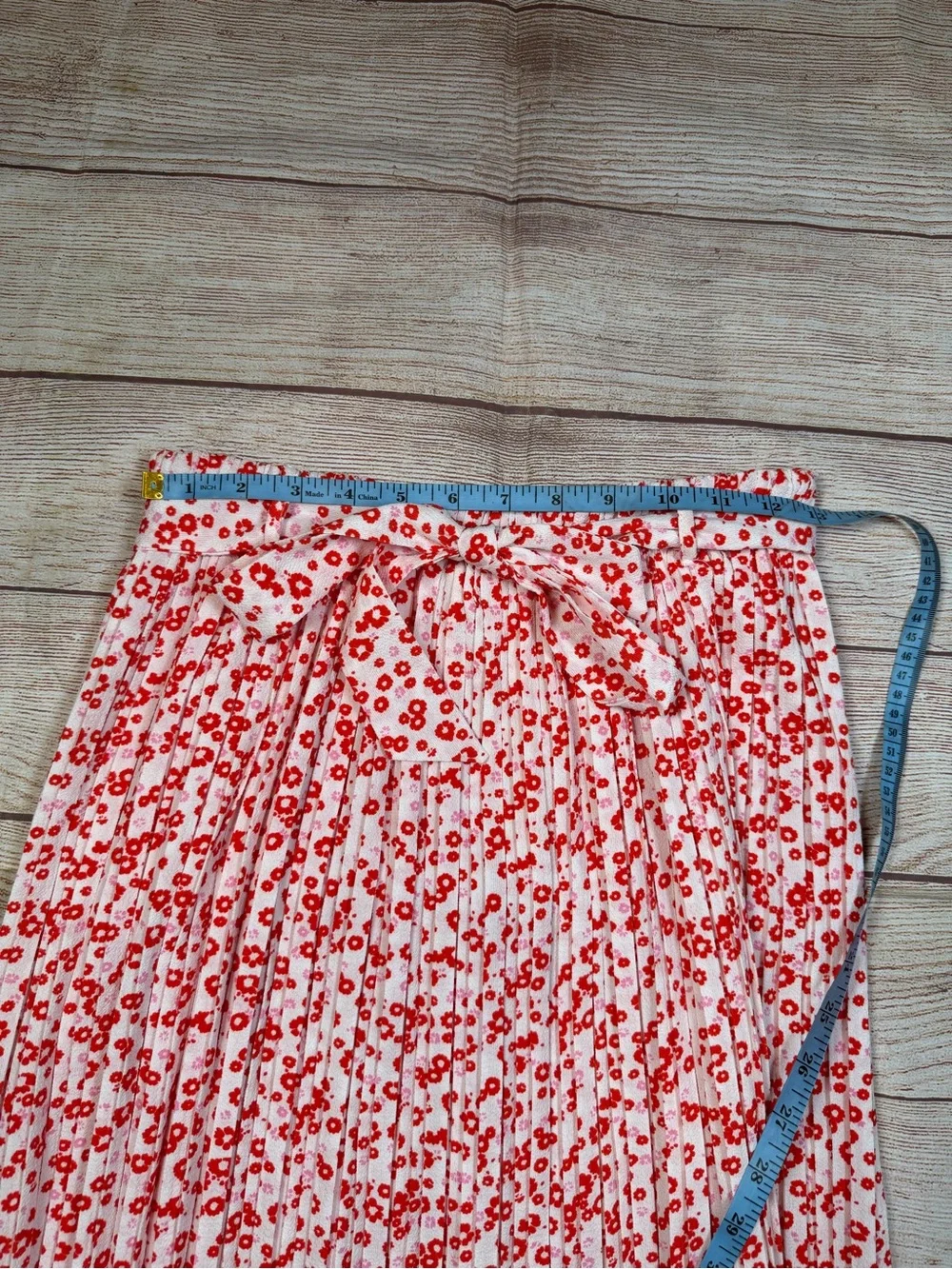 Alice Blue Red‎ and Pink Micro Floral Pleated Midi Skirt